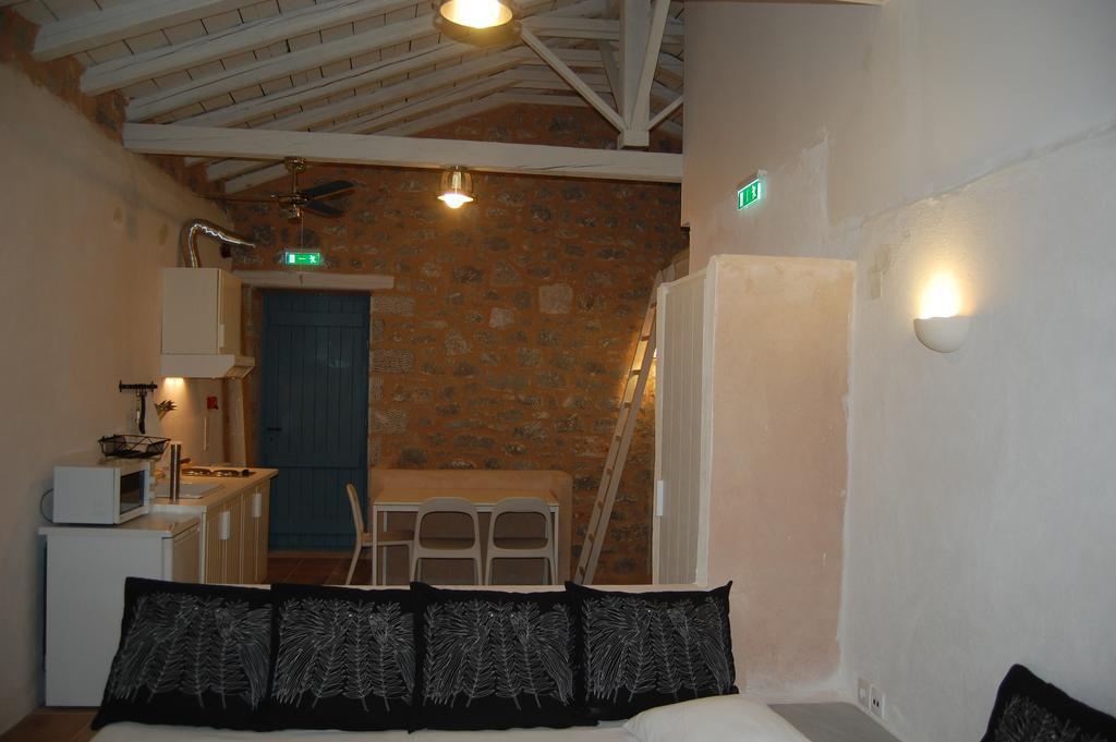 Philothea Guest House Mani Greece Mitziolena Екстер'єр фото