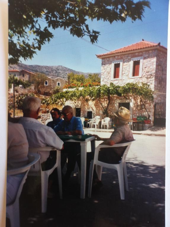 Philothea Guest House Mani Greece Mitziolena Екстер'єр фото