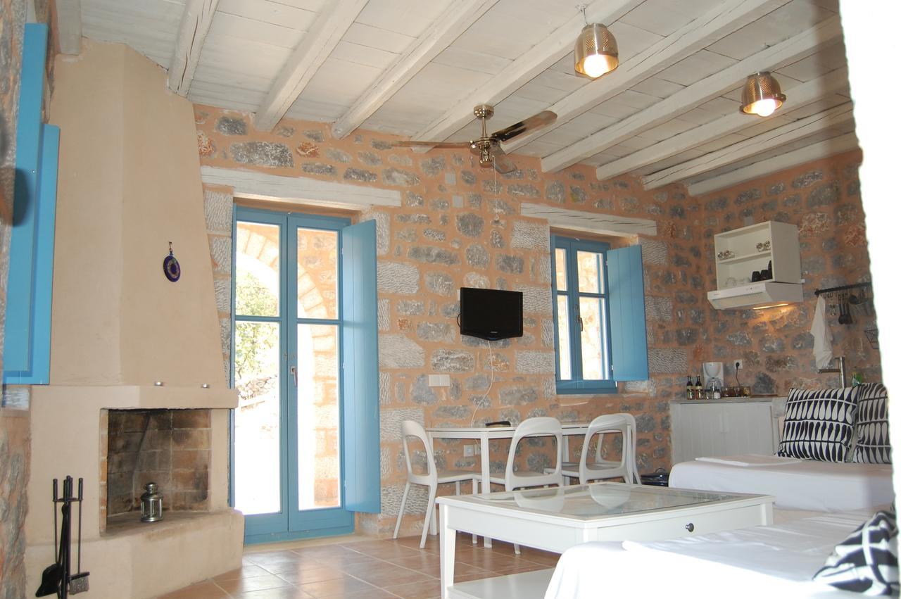 Philothea Guest House Mani Greece Mitziolena Екстер'єр фото